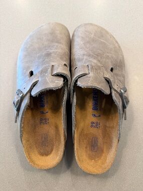 Birkenstock Boston Leather Clogs in Gray